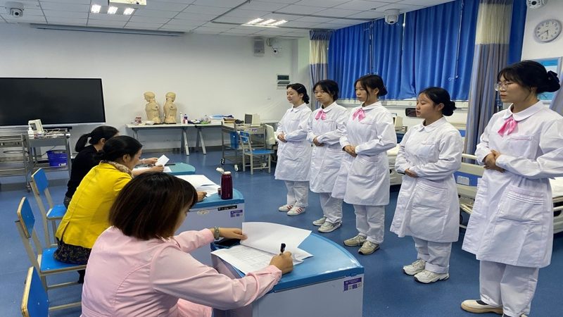 考育婴师证需要学什么