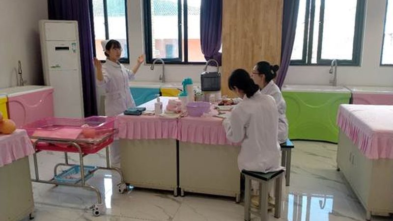 月子餐汤谱：科学搭配，助力产后恢复